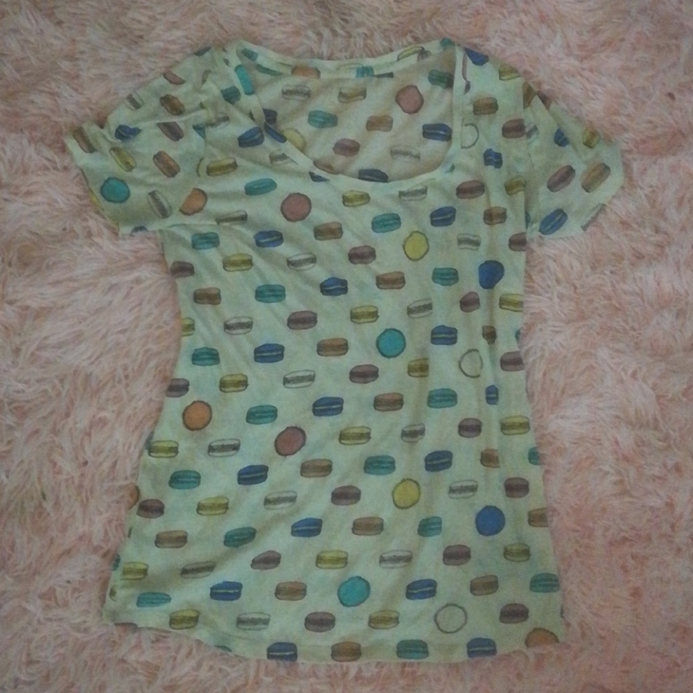 Kawaii Harajuku Macaron Tee Shirt Size Medium